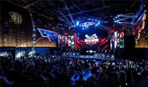 在训练和比 在训练和比